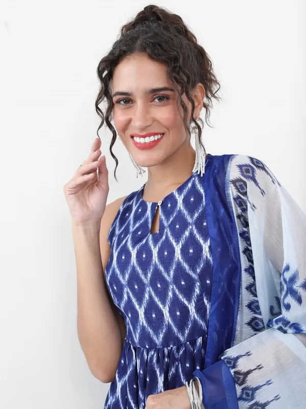 Women Kurta With Sharara & Dupatta