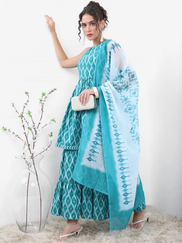  Ketch Women Teal Printed Kurta Sets