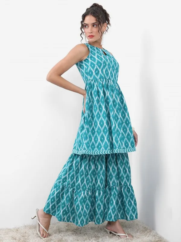  Ketch Women Teal Printed Kurta Sets