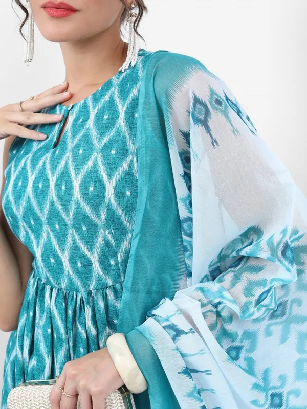  Ketch Women Teal Printed Kurta Sets