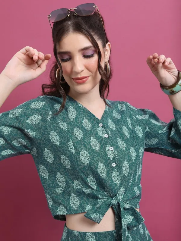 Vishudh Women Teal Printed Top With Palazzo