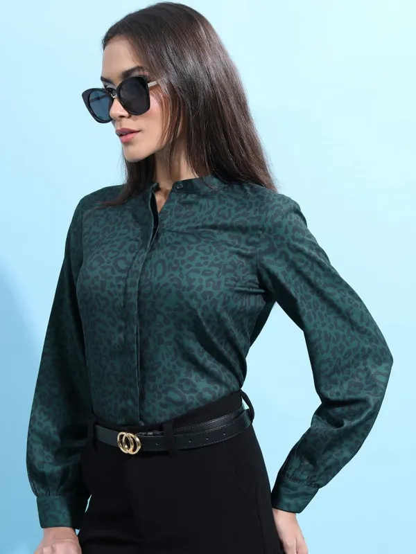  Tokyo Talkies Women Green Printed Casual Shirts