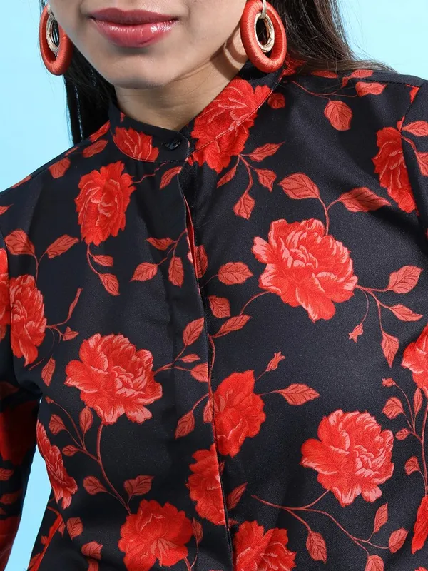  Tokyo Talkies Women Black Printed Casual Shirts
