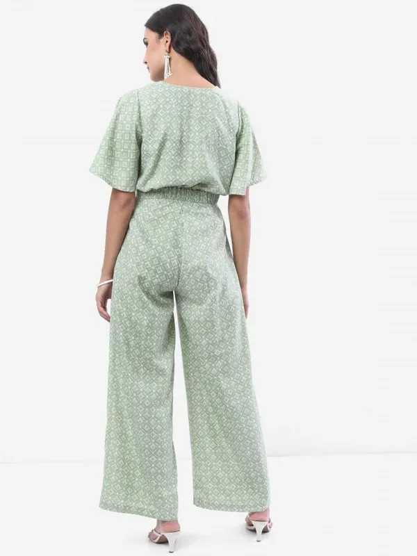 Women Top With Palazzo