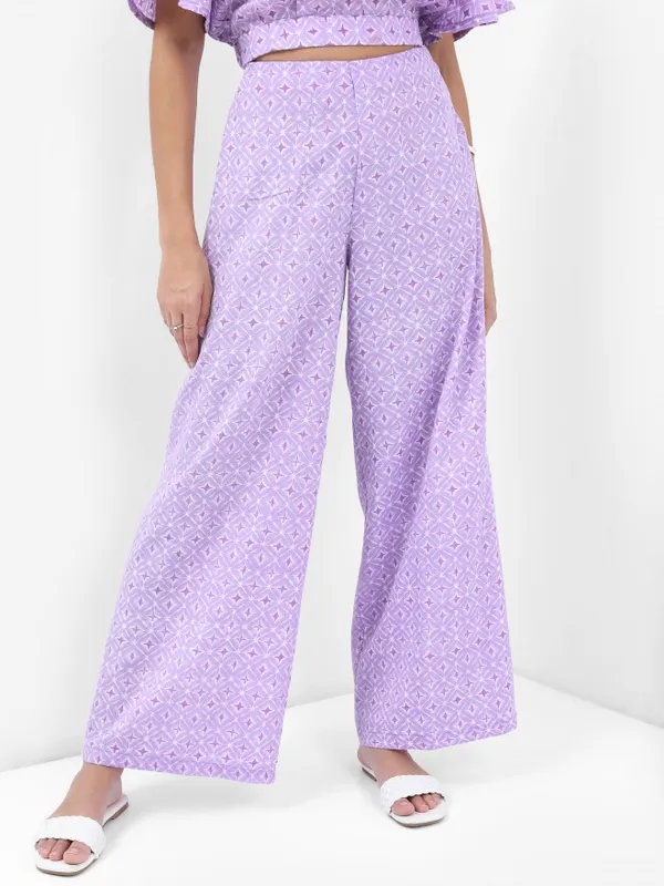 Vishudh Women Lavender Top With Palazzo