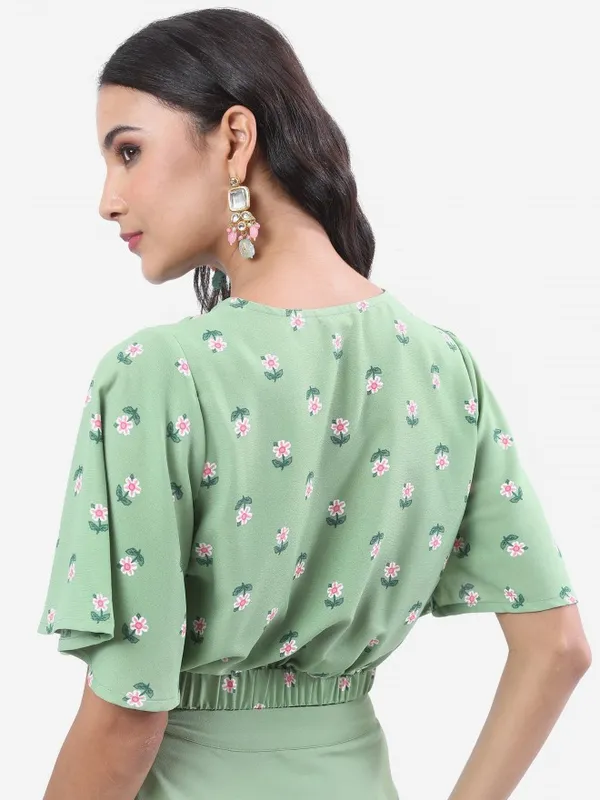  Vishudh Women Green Printed Tops