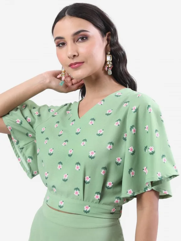  Vishudh Women Green Printed Tops