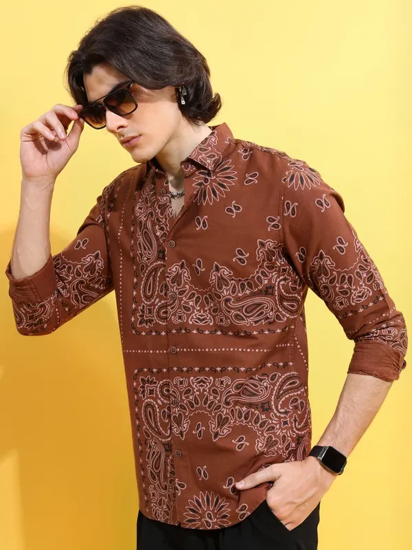 Men Slim Fit Casual Shirt