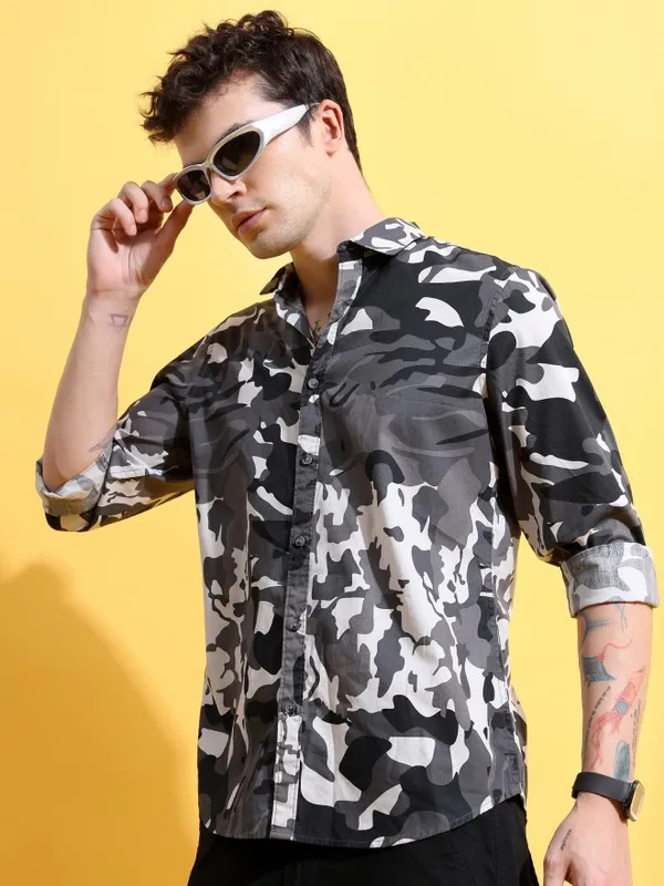 Ketch Men Grey Printed Slim Fit Casual Shirts