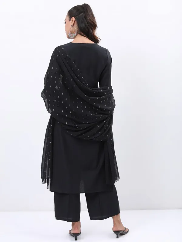 Women Kurta With Trouser & Dupatta