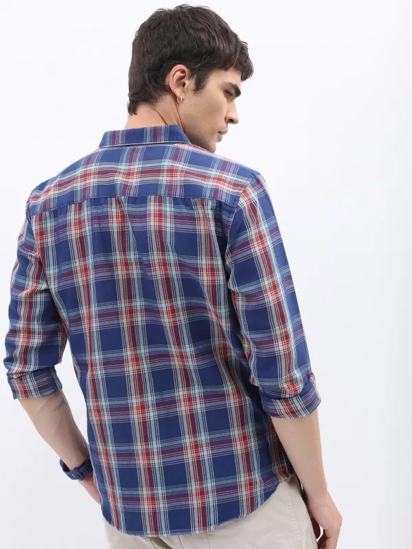  Highlander Men Navy Blue Checked Slim Fit Casual Shirts