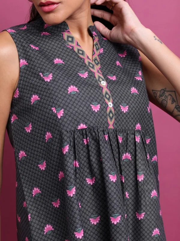  Ketch Women Black Printed Peplum Tops