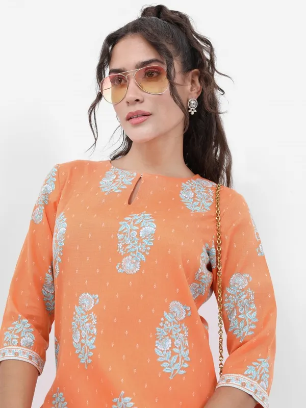  Vishudh Women Peach Printed Tunics