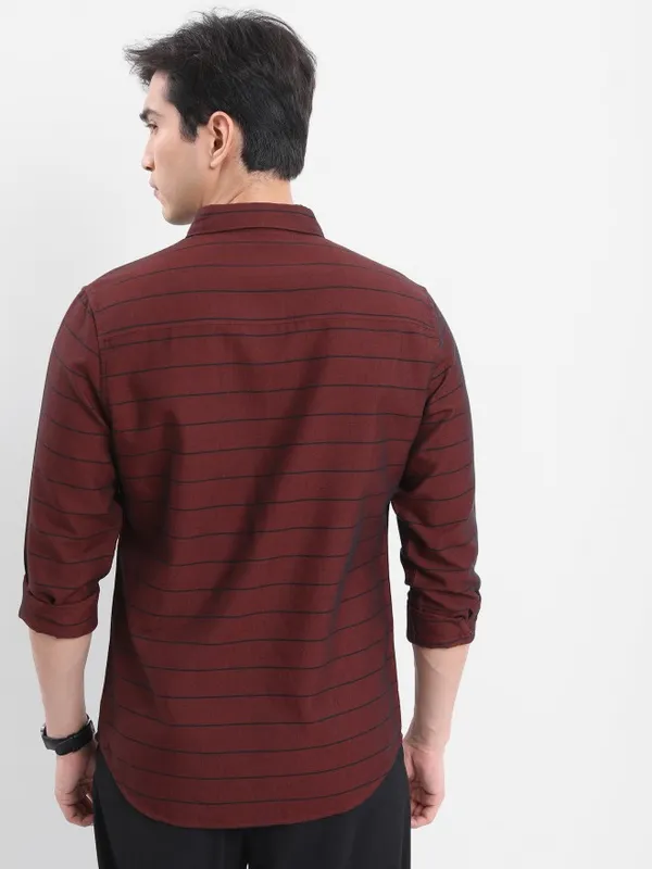 Men Slim Fit Casual Shirt