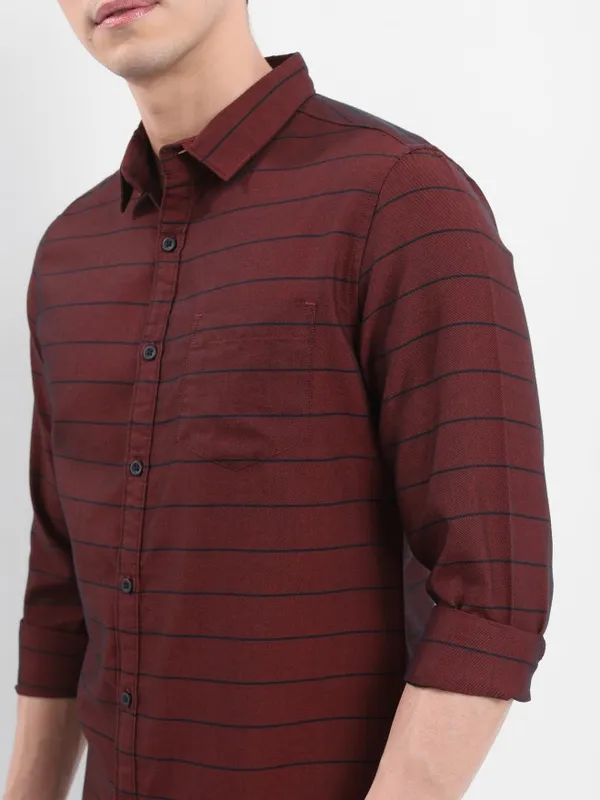 Men Slim Fit Casual Shirt