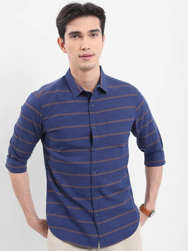  Highlander Men Navy Blue Striped Slim Fit Casual Shirts