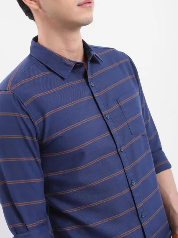  Highlander Men Navy Blue Striped Slim Fit Casual Shirts