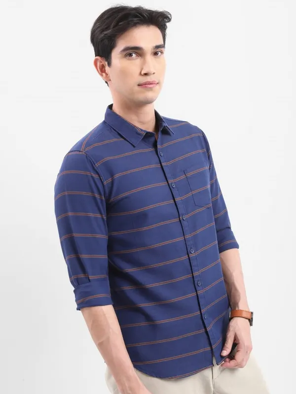  Highlander Men Navy Blue Striped Slim Fit Casual Shirts