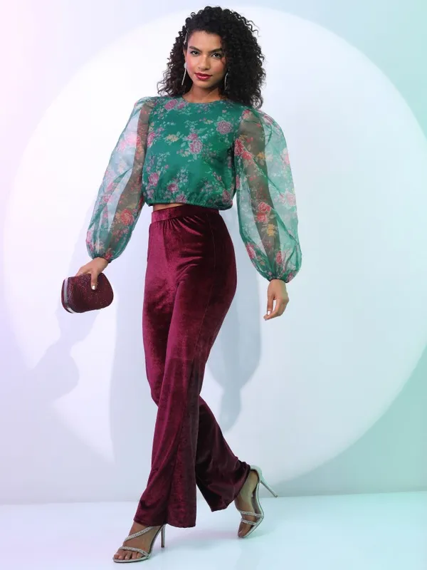 Tokyo Talkies Women Green Printed Regular Tops
