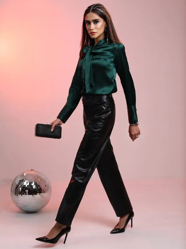  Ketch Women Green Solid Casual Shirts