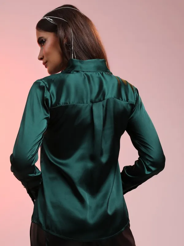  Ketch Women Green Solid Casual Shirts