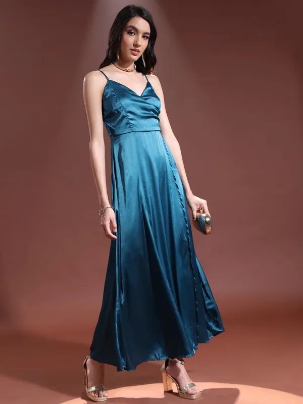 Tokyo Talkies Women Teal Solid Wrap Dresses