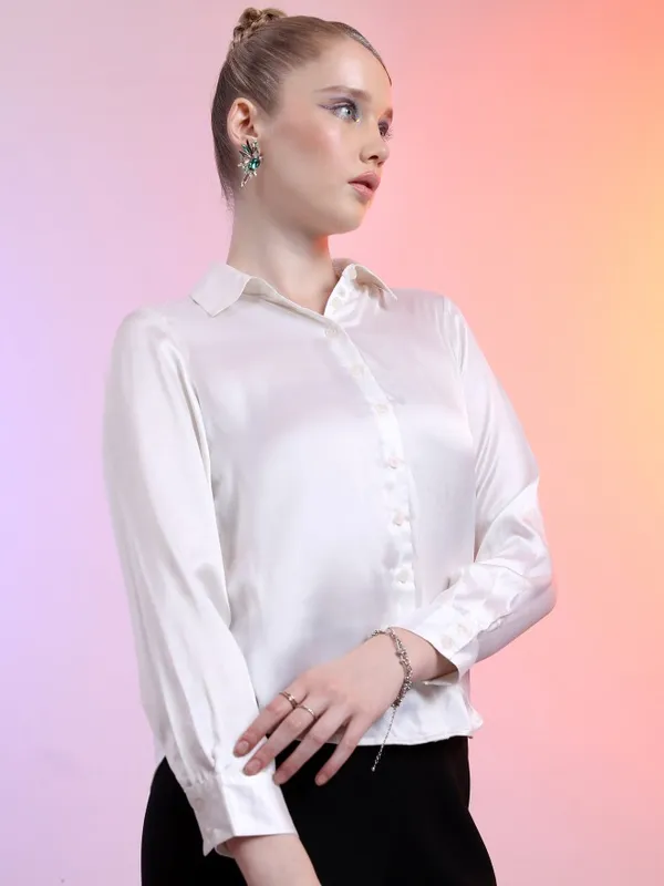 Tokyo Talkies Women Cream Solid Casual Shirts