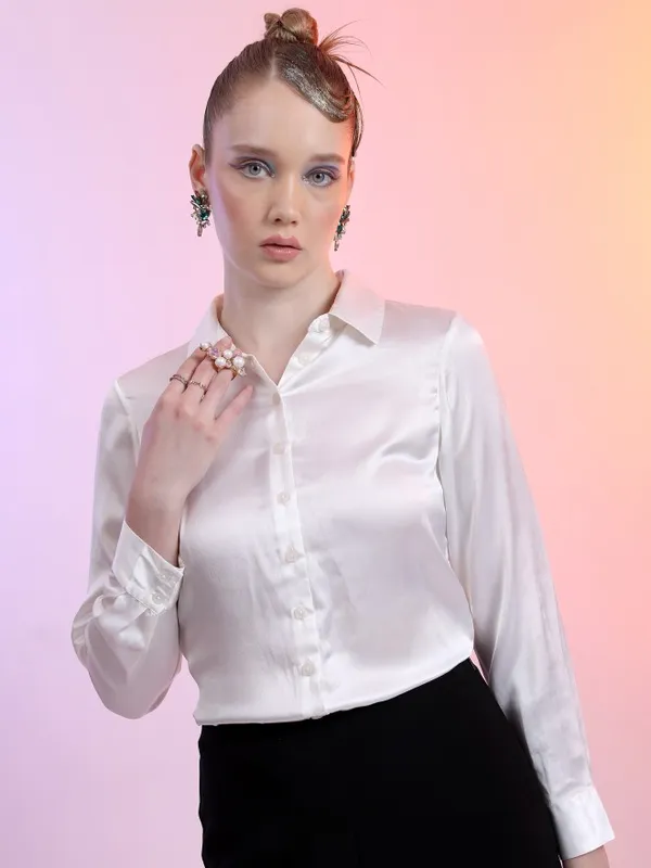  Tokyo Talkies Women Cream Solid Casual Shirts