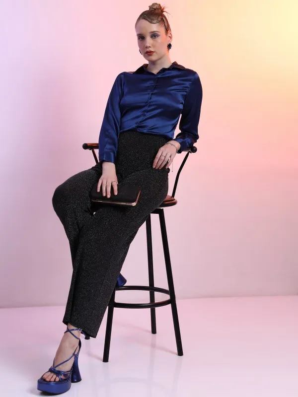  Tokyo Talkies Women Blue Solid Casual Shirts