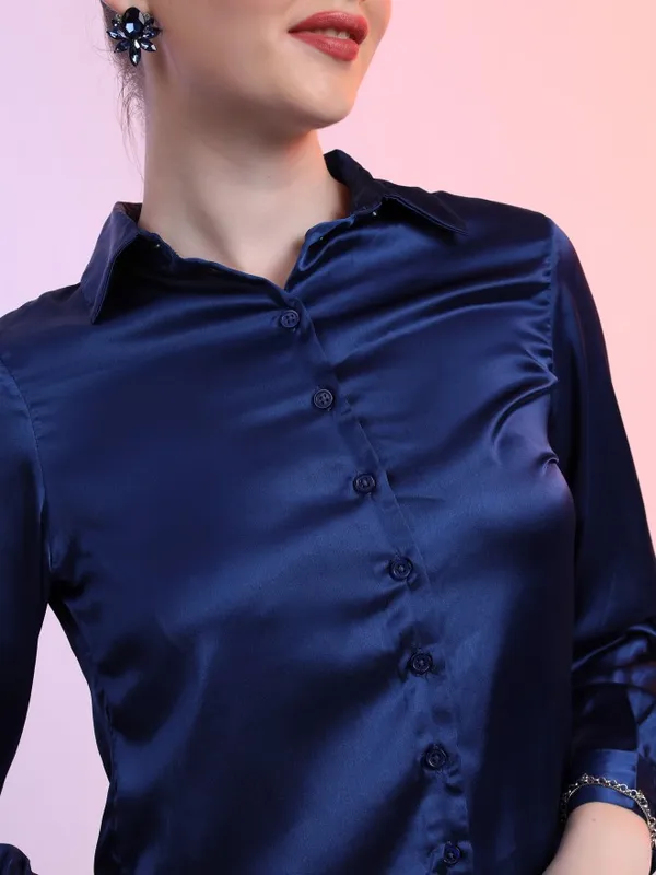  Tokyo Talkies Women Blue Solid Casual Shirts