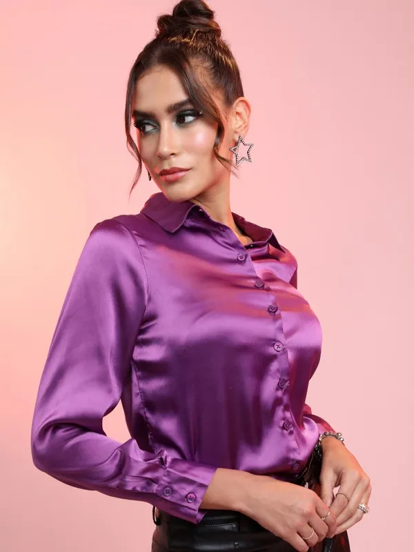 Women Solid Casual Shirt