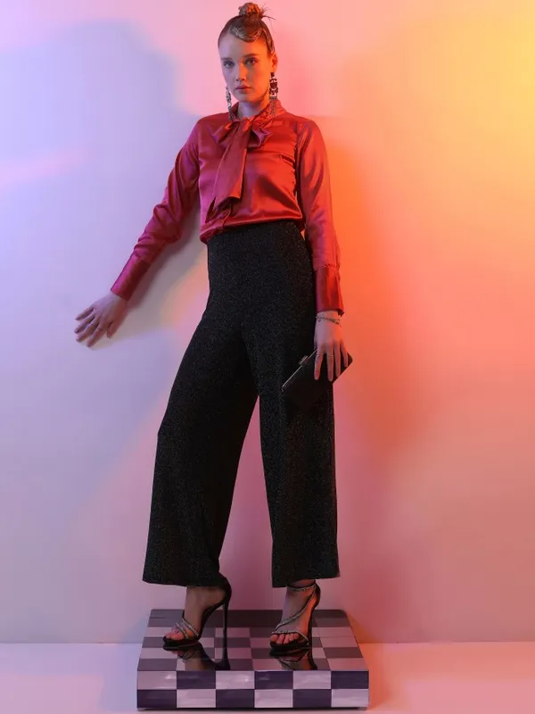  Tokyo Talkies Women Red Solid Casual Shirts