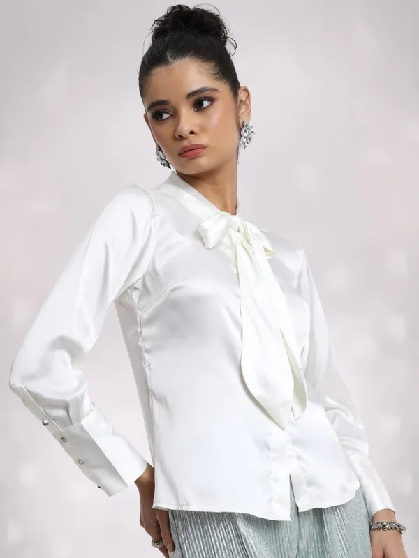  Tokyo Talkies Women Cream Solid Casual Shirts