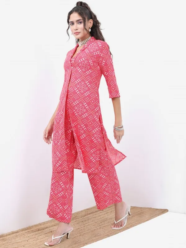 Vishudh Women Pink Printed Top With Palazzo