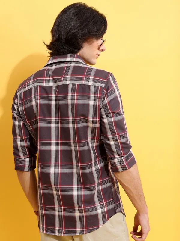 Highlander Men Brown Checked Slim Fit Casual Shirt