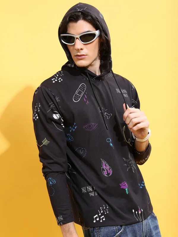Highlander Men Black Printed Hood T-Shirt