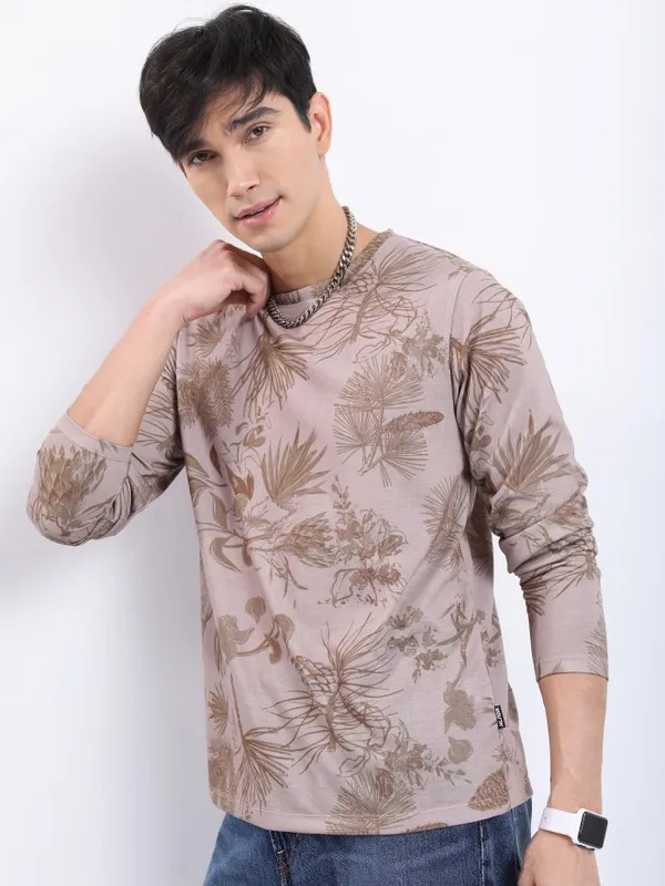  Highlander Men Beige Printed Round Neck T-Shirts