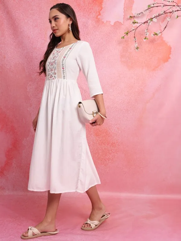  Vishudh Women Off White Printed A-Line Ethnic Dresses