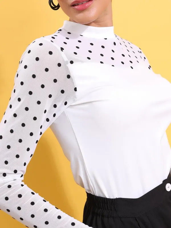  Tokyo Talkies Women White Solid Regular Tops