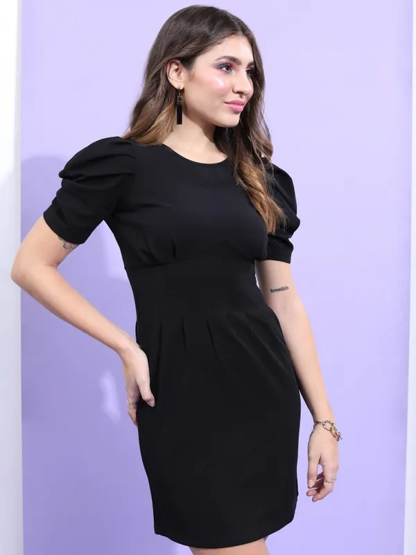 Tokyo Talkies Women Black Solid Sheath Dress