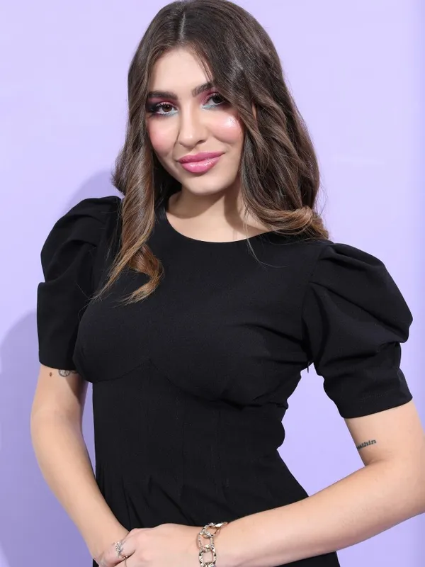 Tokyo Talkies Women Black Solid Sheath Dress