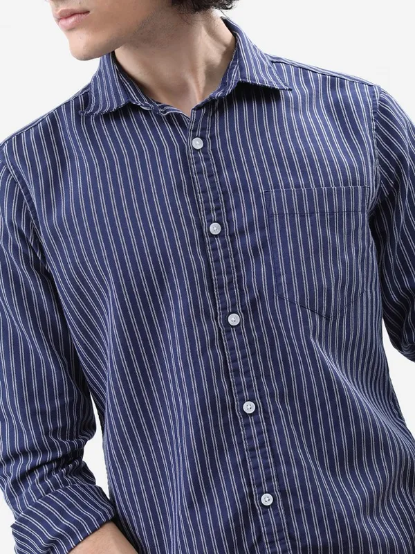  Highlander Men Navy Blue Striped Slim Fit Casual Shirts