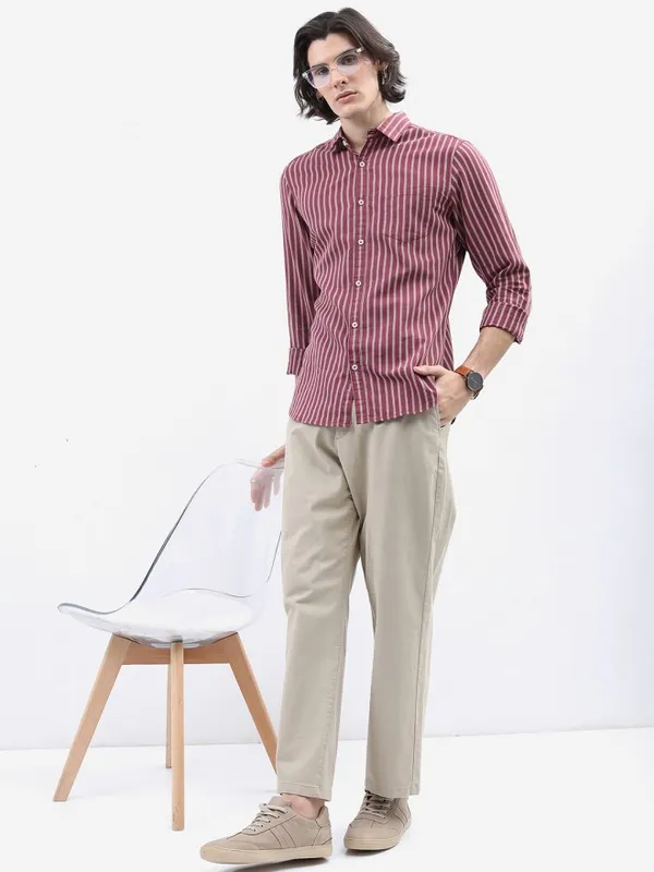  Highlander Men Burgundy Striped Slim Fit Casual Shirts