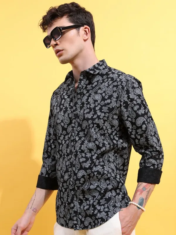 Men Slim Fit Casual Shirt
