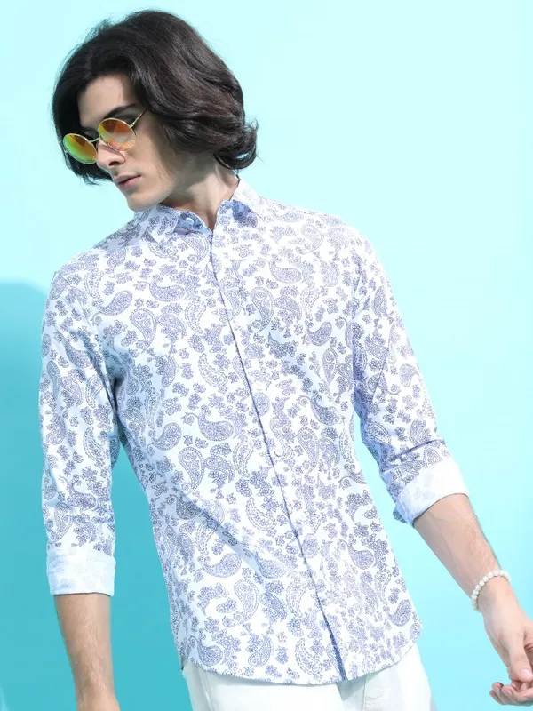  Ketch Men White Printed Slim Fit Casual Shirts