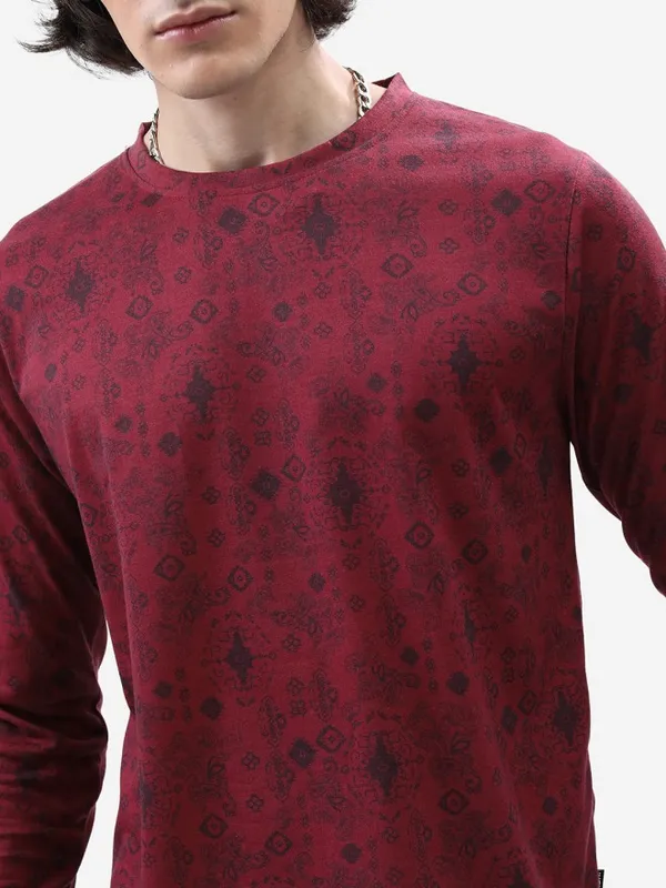 Highlander Men Maroon Printed Round Neck T-Shirt
