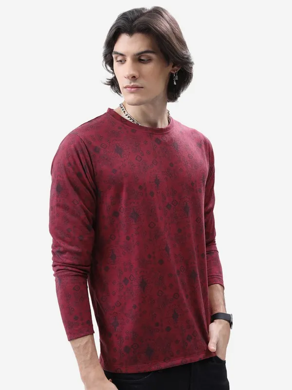 Highlander Men Maroon Printed Round Neck T-Shirt