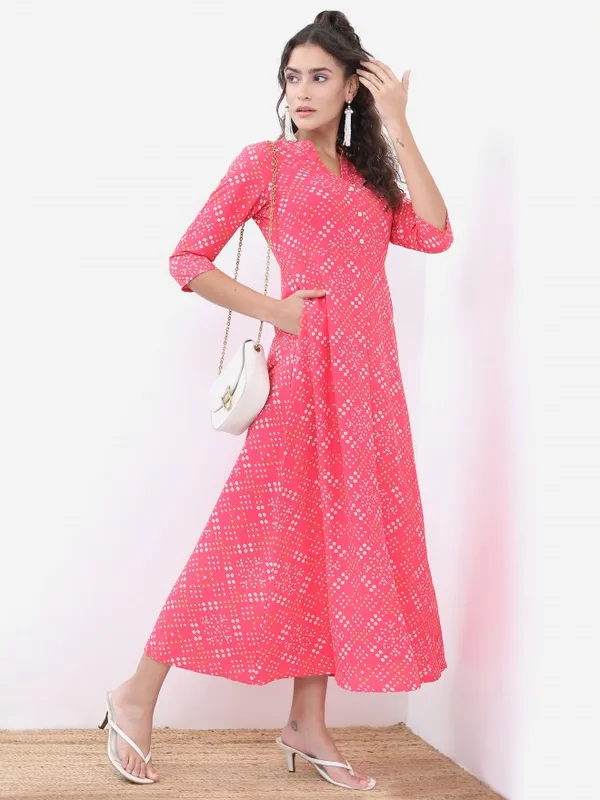  Vishudh Women Pink Printed A-Line Ethnic Dresses