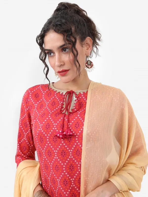  Vishudh Women Red Printed Kurta Sets
