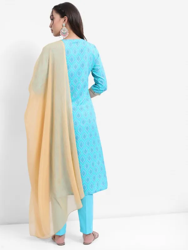  Vishudh Women Turquoise Printed Kurta Sets